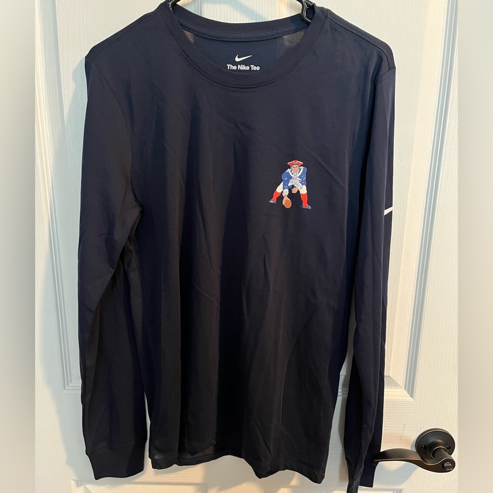 New England Patriots Nike dri-fit shirts